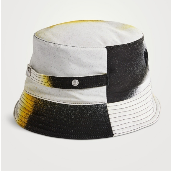 ALEXANDER McQUEEN Watercolour Graffiti Bucket Hat - UNISEX - Picture 2 of 8
